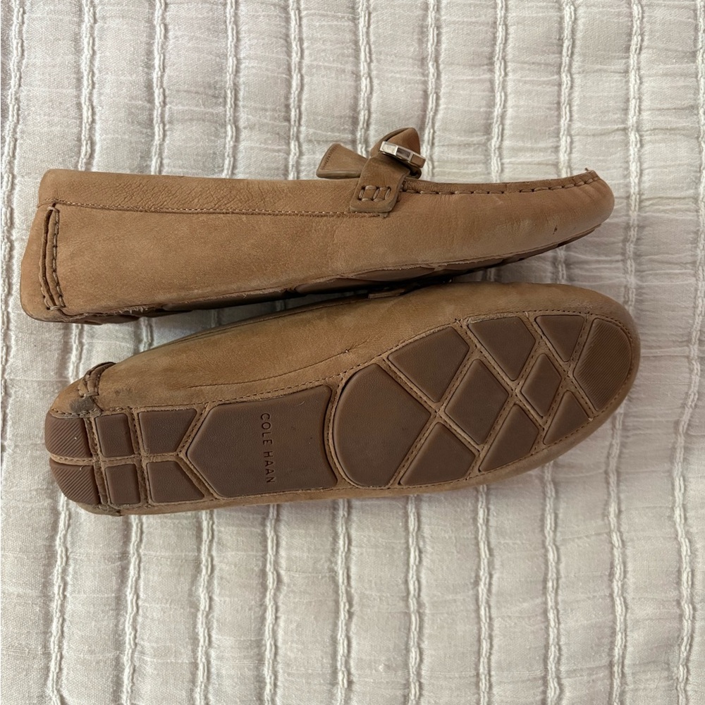 Cole Haan Evelyn Bow Driver Flats Loafers Tan‎ Leather Women’s 5.5C - Picture 5 of 8